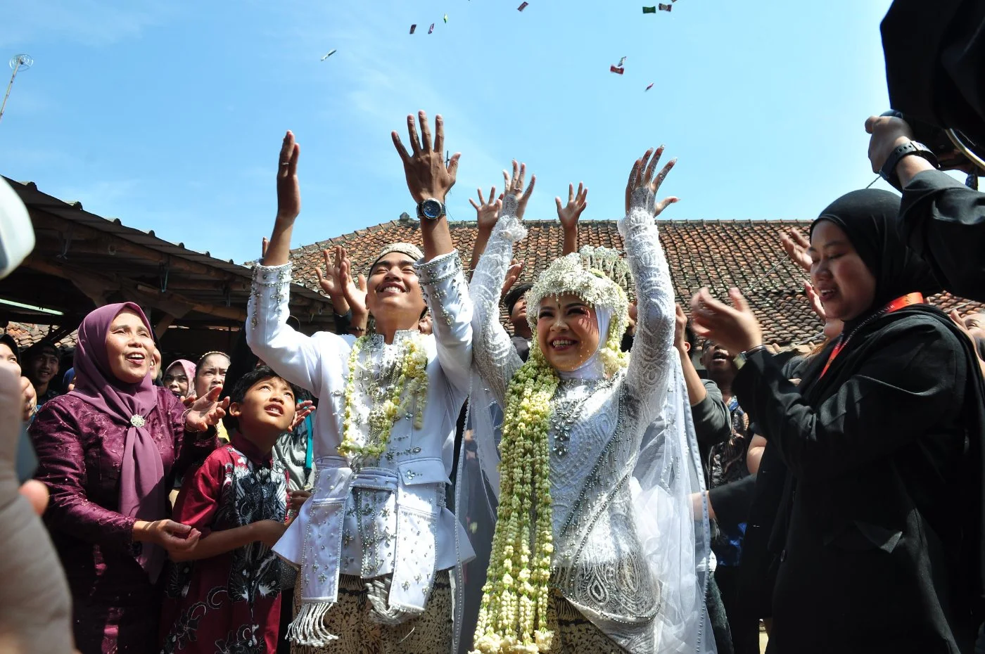 Digital Marketing untuk Fotografer Pernikahan Jogja: Dari Instagram ke Google ke Klien Nyata