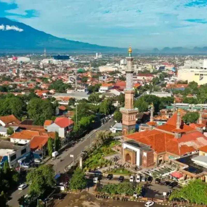 Jasa Website Cirebon: untuk Bisnis di Persimpangan Jawa