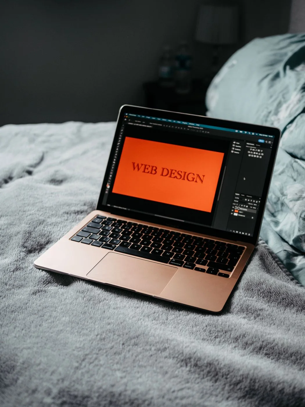 Desain Website yang Menjual vs yang Hanya Cantik: Bedanya di Mana?